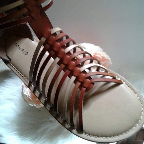 Torrid Gladiators sz. 9W NWOT - Picture 7 of 8